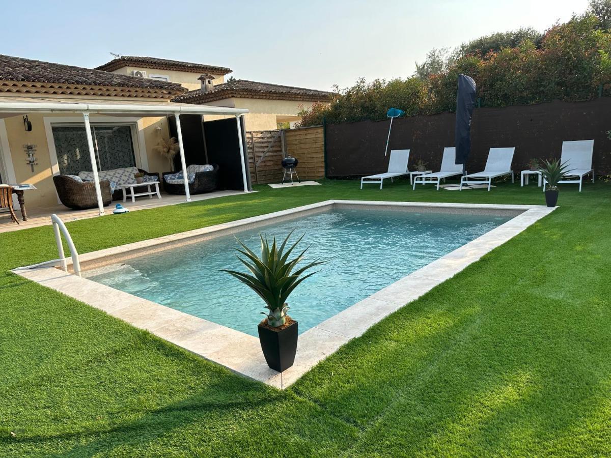 Peymeinade Petite Maisonette Adossee Mais Independante Avec Piscineヴィラ エクステリア 写真