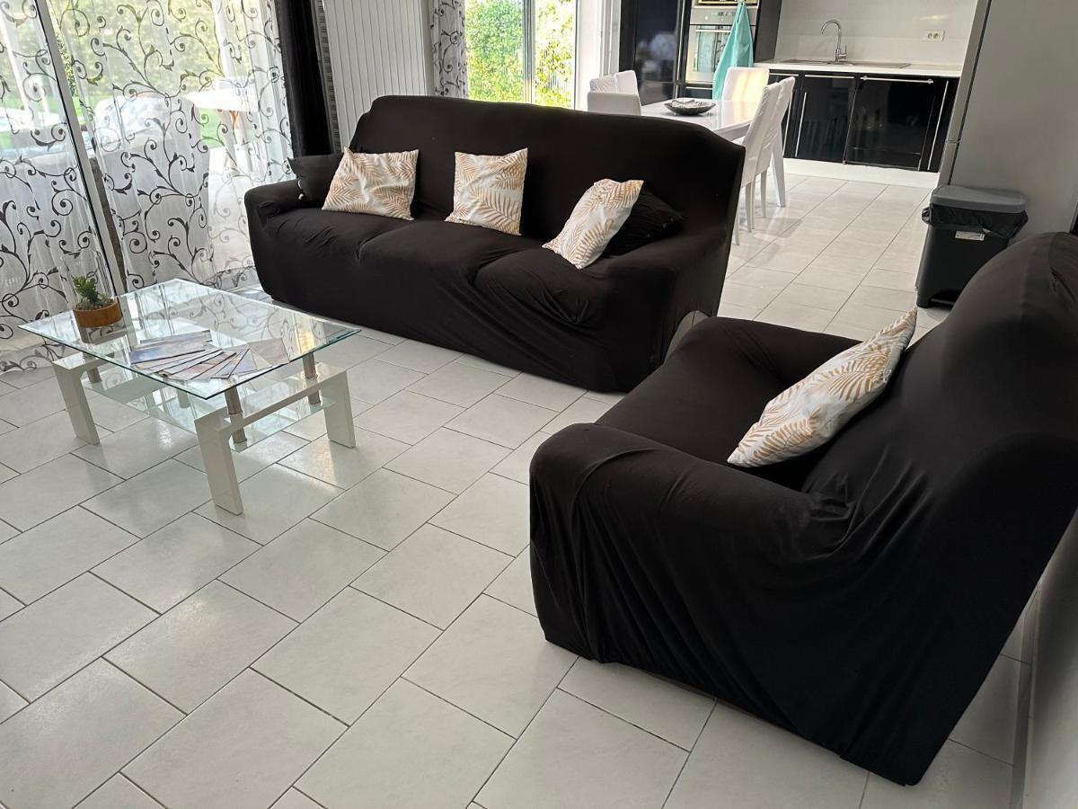 Peymeinade Petite Maisonette Adossee Mais Independante Avec Piscineヴィラ エクステリア 写真